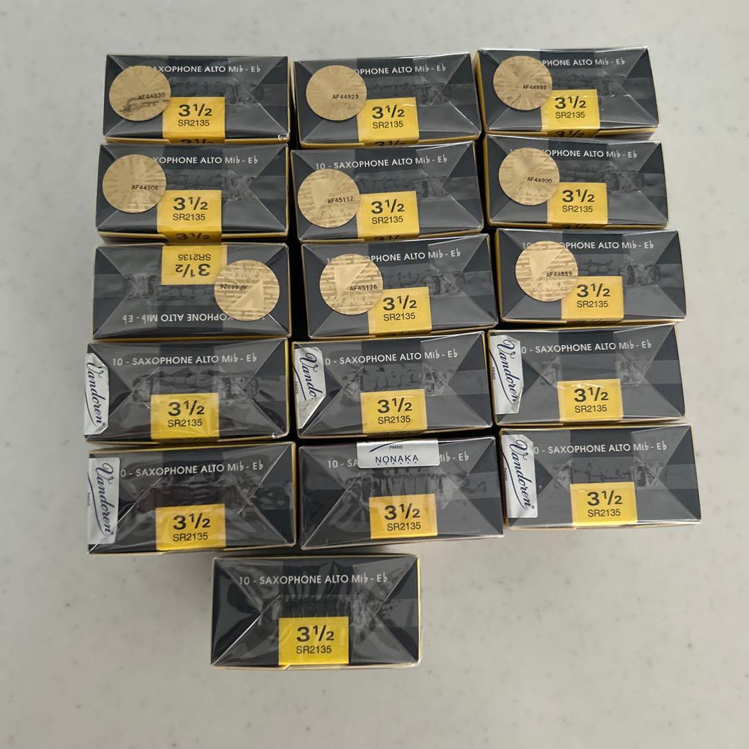 アルトサックスリード バンドレン　トラディショナル 3 1/2 16箱セット