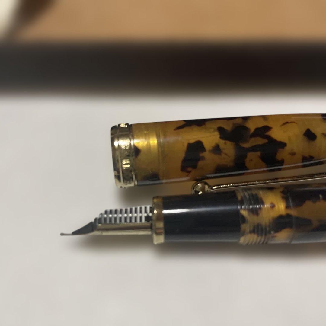 廃盤品　鼈甲　べっ甲　SAILOR セーラー　FOUNDED 1911 万年筆