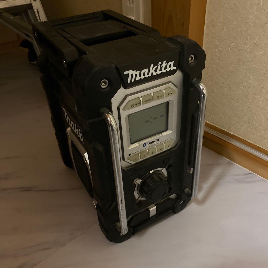 Makita MR108 Bluetooth ポータブルラジオ