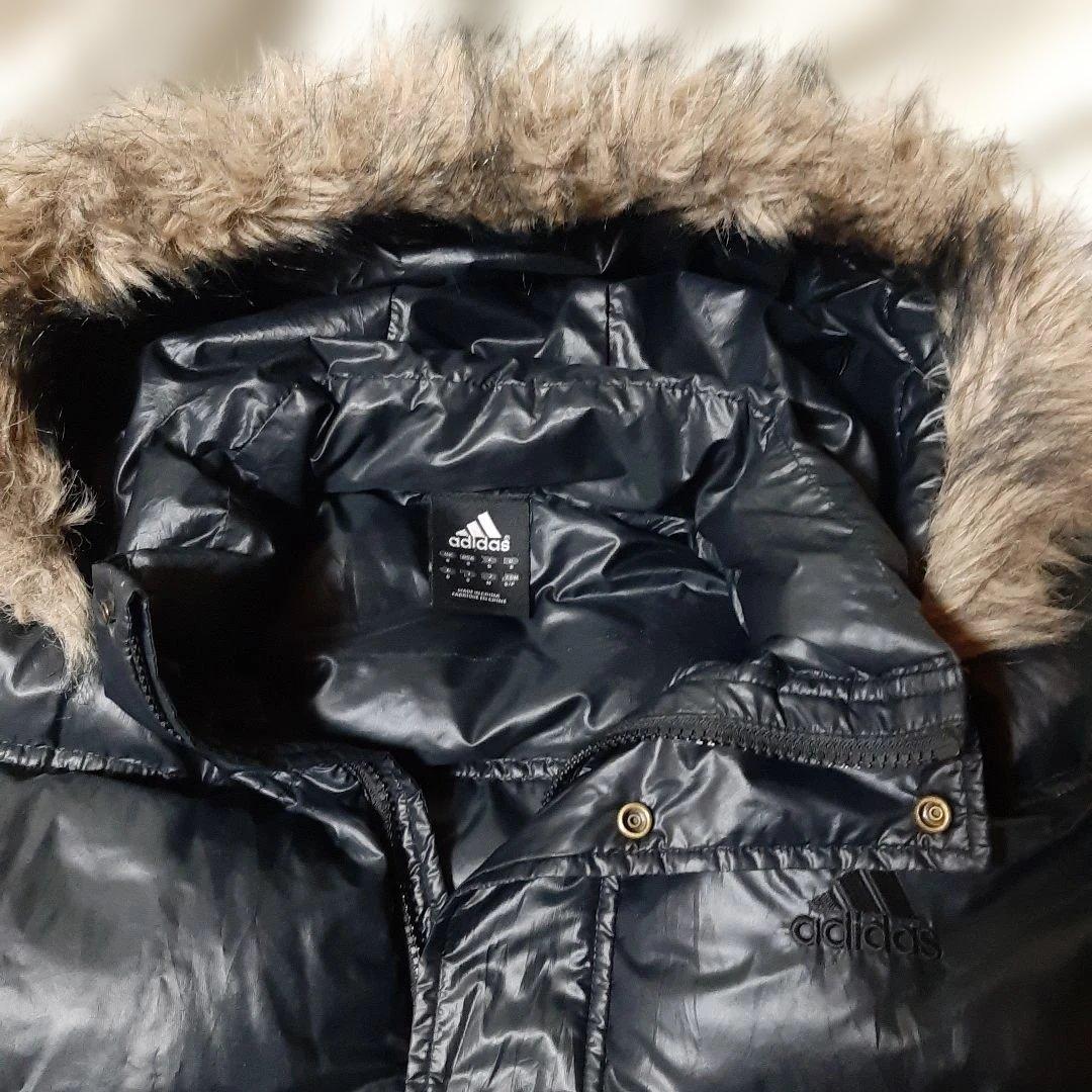 人気ブラック◆adidas　 ダウンジャケット ファー付き◆Y2K◆アディダス