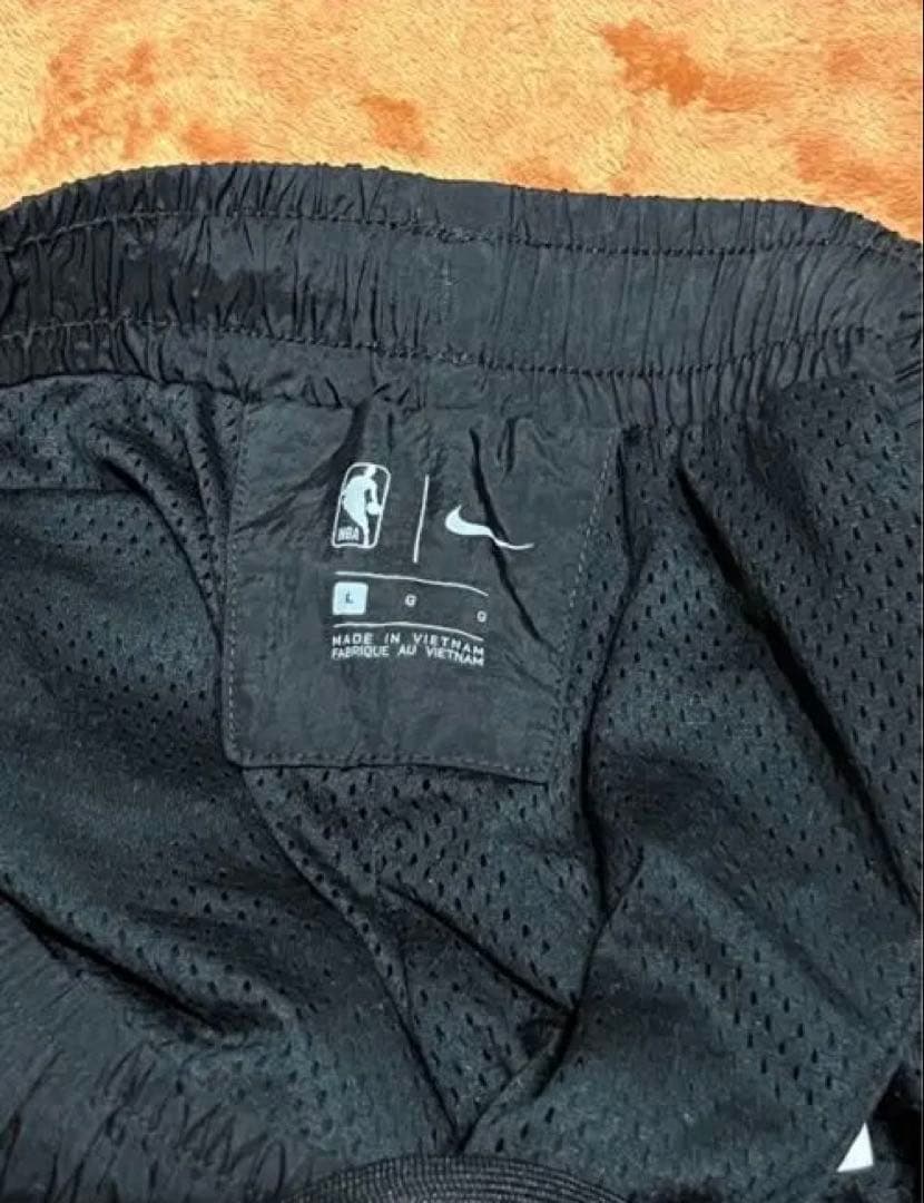 NIKE×LAKERSセットアップ　希少　Lサイズ　期間限定値下げ