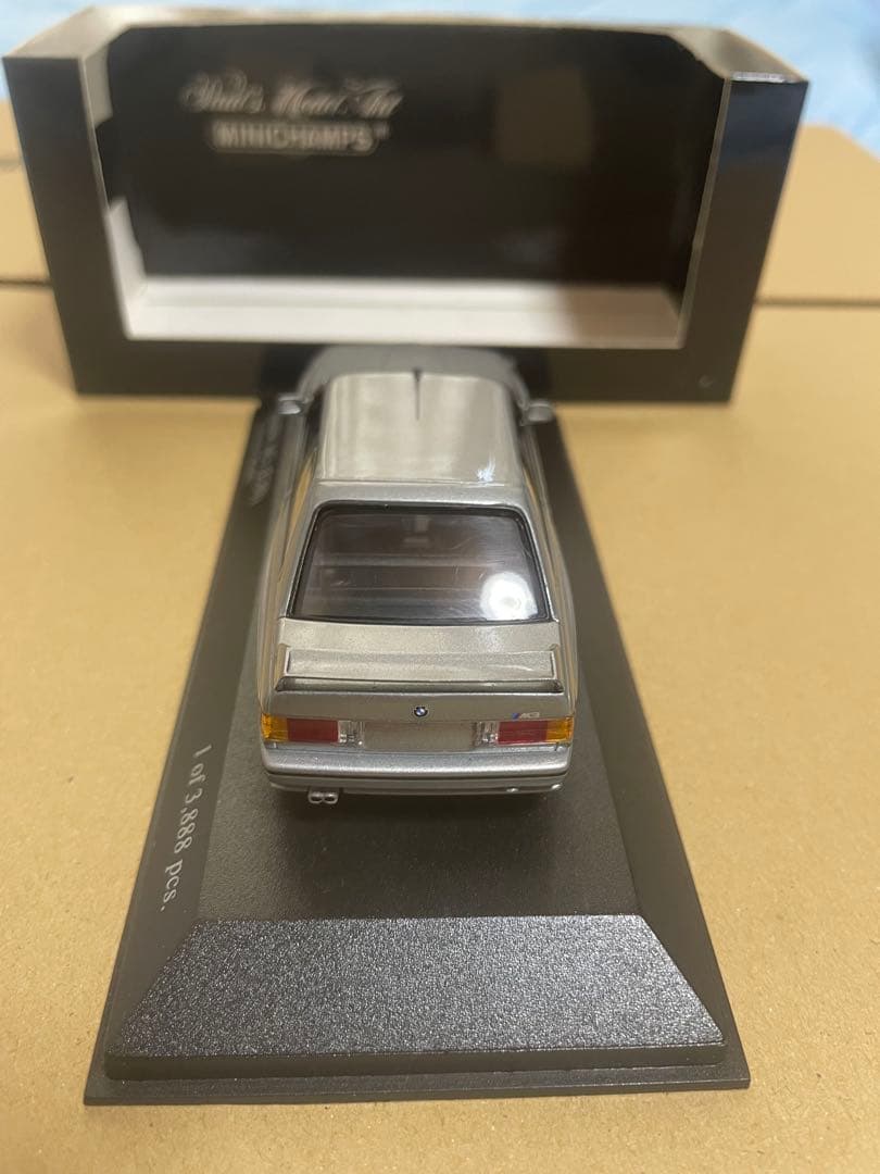  M3 (E30) 1987 Silver 1/43 ミニカー