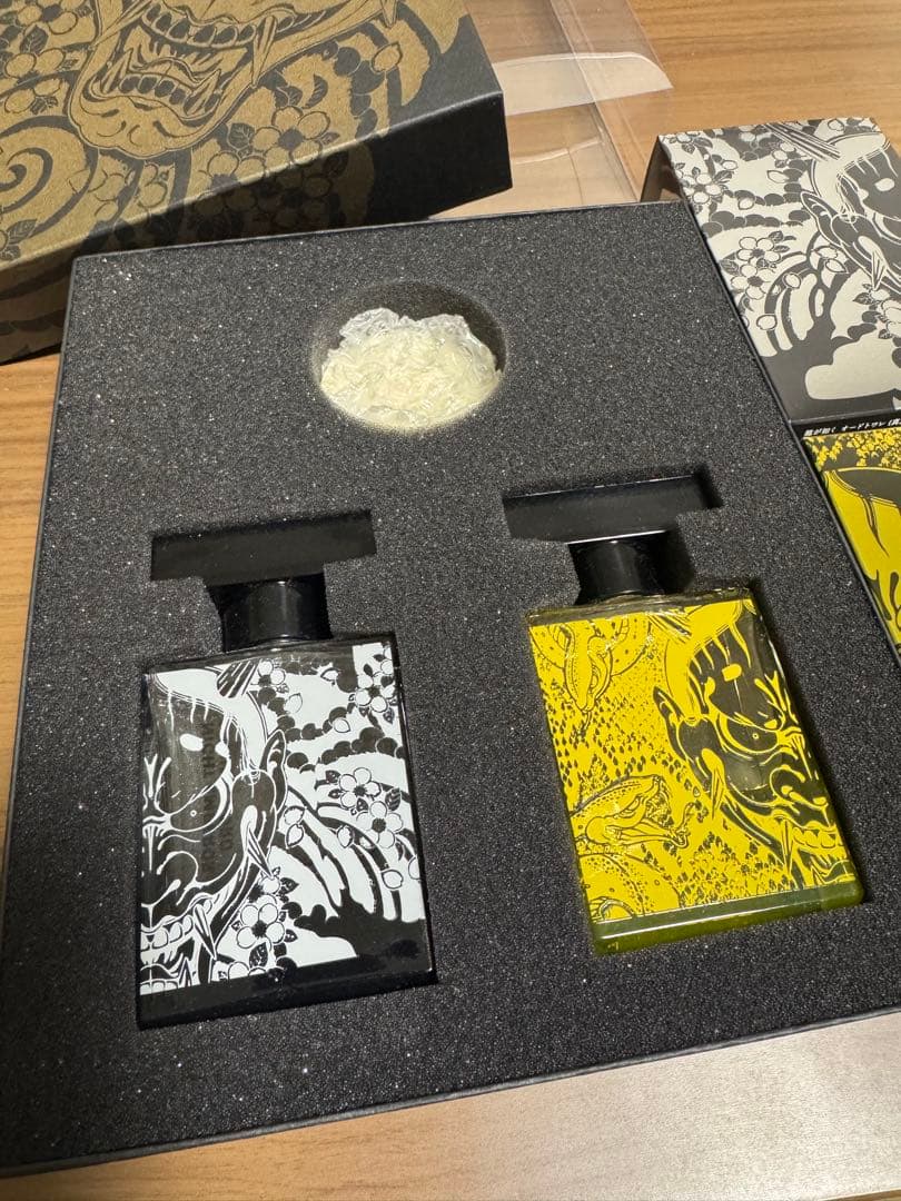 龍が如く 真島吾朗モデル オードトワレ 豪華限定版