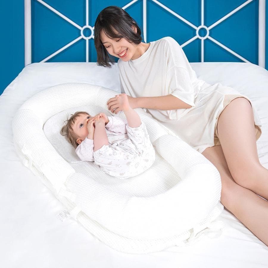 ベビーベッド 白 折り畳み ベッドインベッド 携帯型 添い寝 出産祝い 洗濯可能