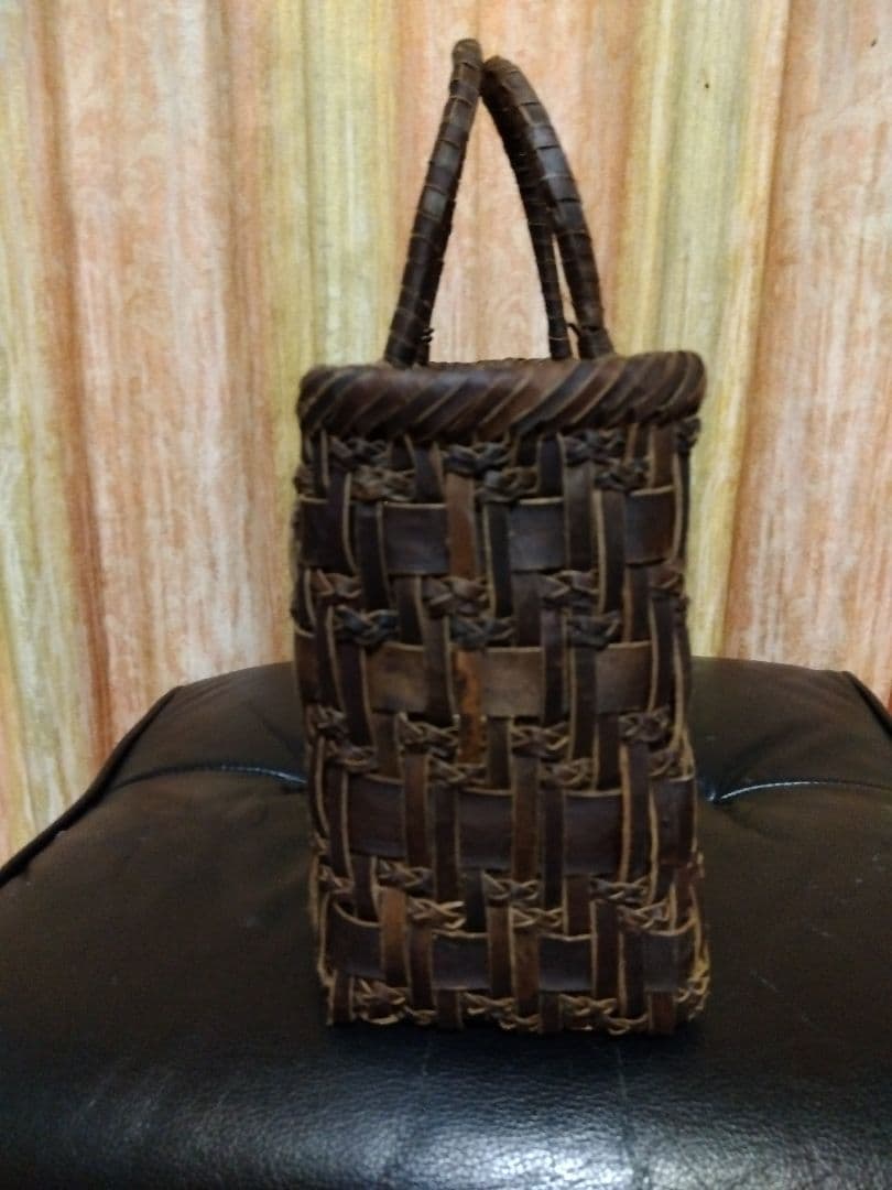 胡桃かごバッグ