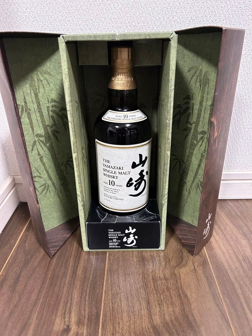 サントリー 山崎　10年　ホワイトラベル　700ml 40度　観音開箱