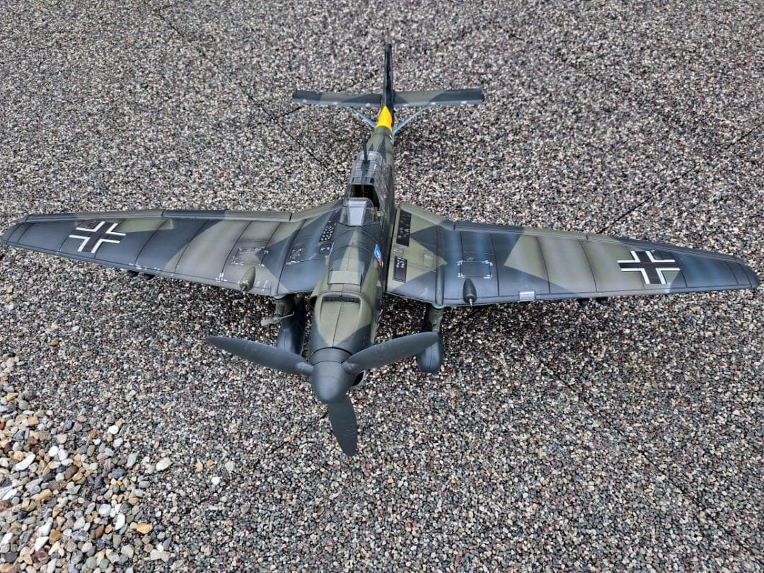 週末値下　1/18 ドイツ空軍　スツーカ Ju 87 完成品　中古B
