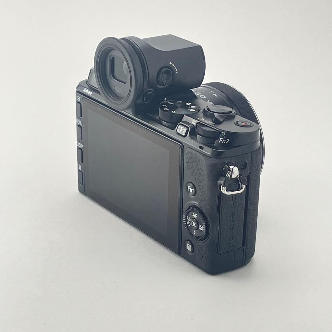 【美品・返品保証】Nikon 1 V3 ブラック 標準レンズキット