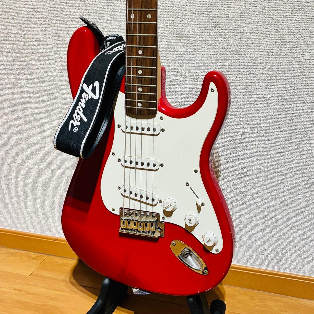 SQUIER Bullet Stratocaster 【確認済】 エレキギター