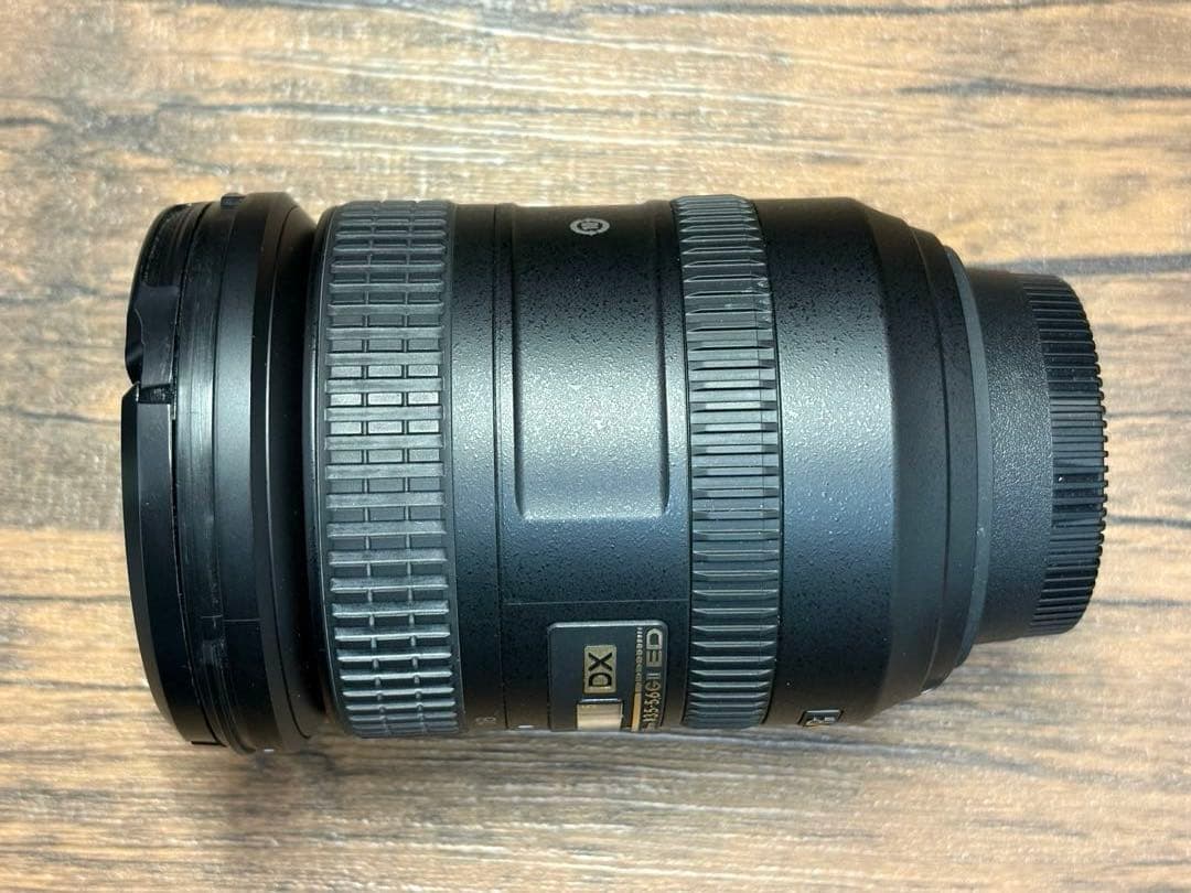 Nikon D7100　AF-S NIKKOR 18-200mm セット