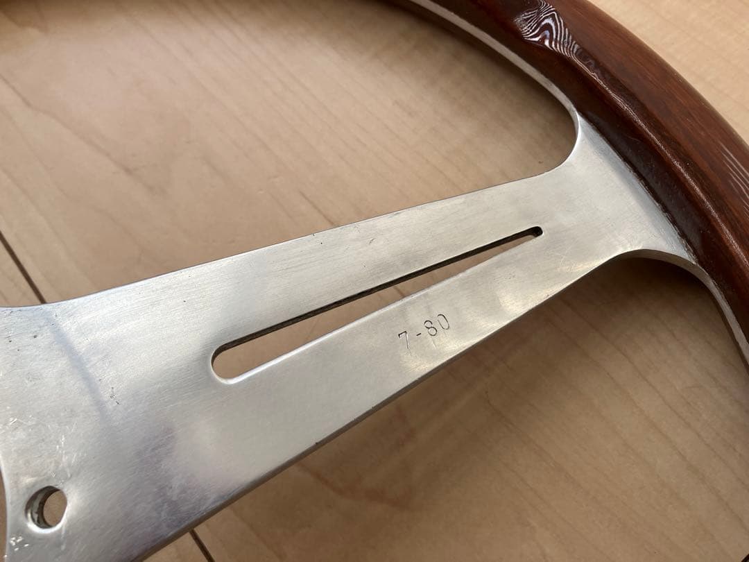 NARDIナルディ クラシック　ウッドステアリング　365mm