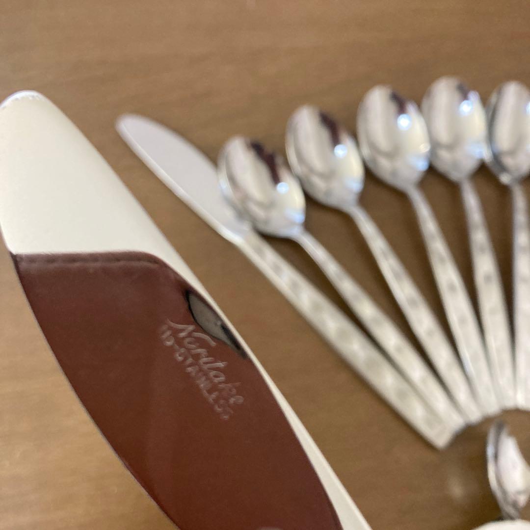 未使用　Noritakeステンレススチール カトラリーセット 16点　ナイル