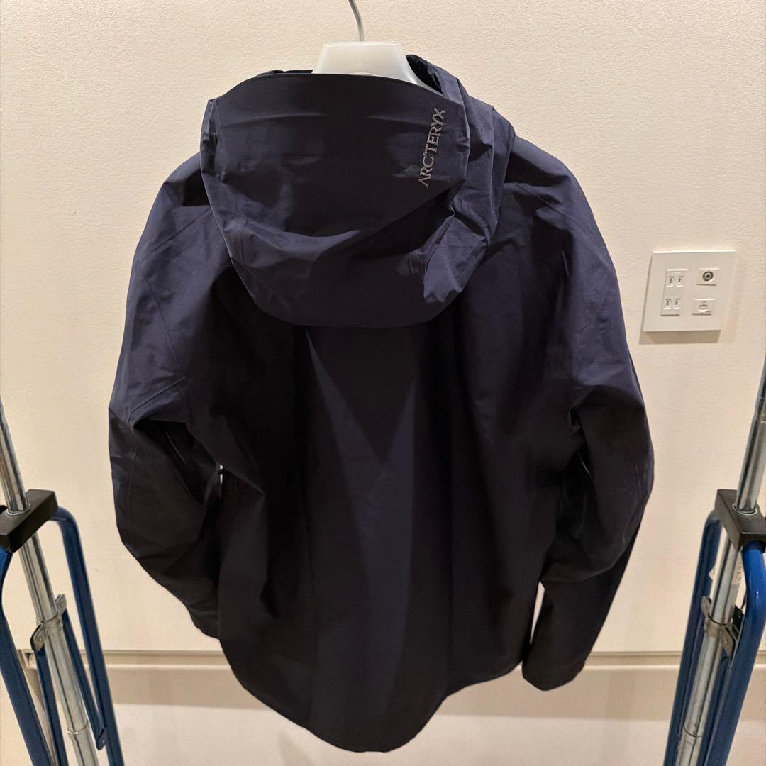 ジャケット・アウター ARC'TERYX WALK GENTLY BETA SL JKT XL