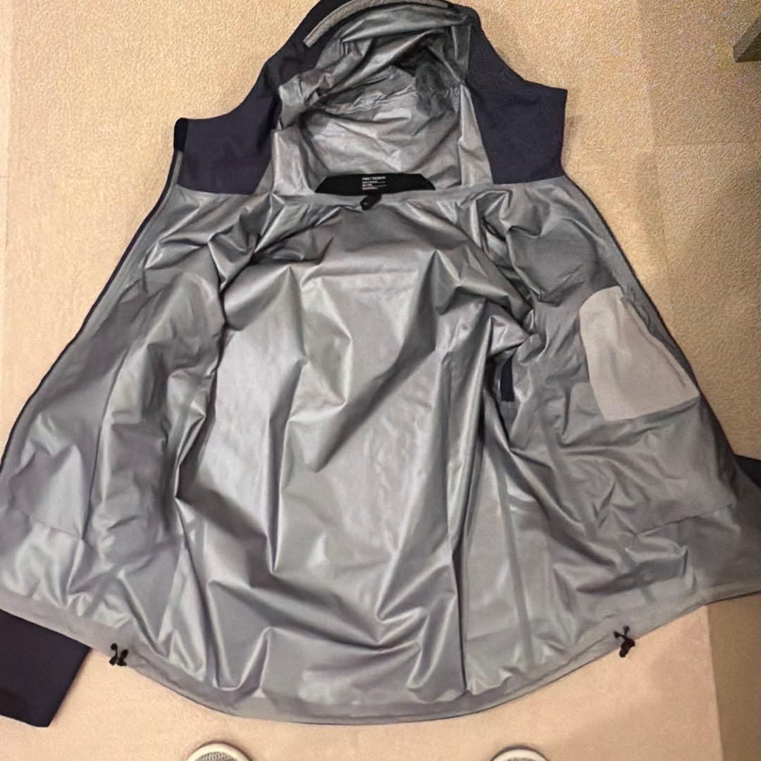 ジャケット・アウター ARC'TERYX WALK GENTLY BETA SL JKT XL