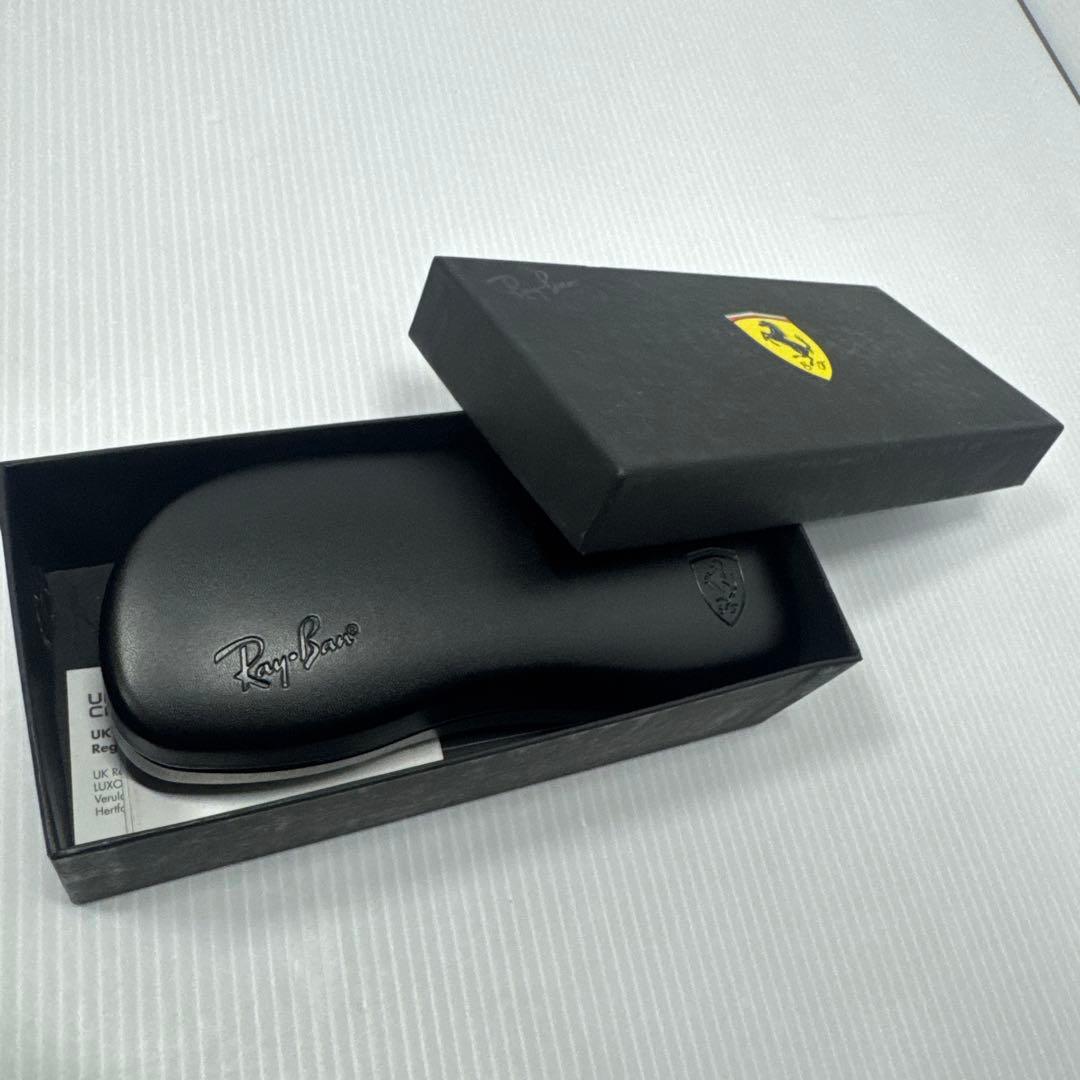 【激レア】 Ray-Ban×Ferrari レイバン フェラーリ メガネケース