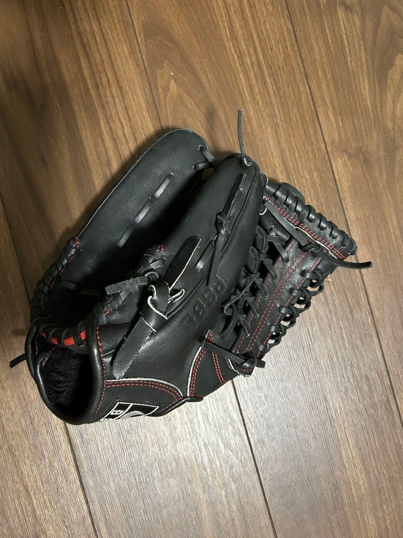 ナイキNike BSBL 軟式グローブ 黒/赤　左利き　左投げ用