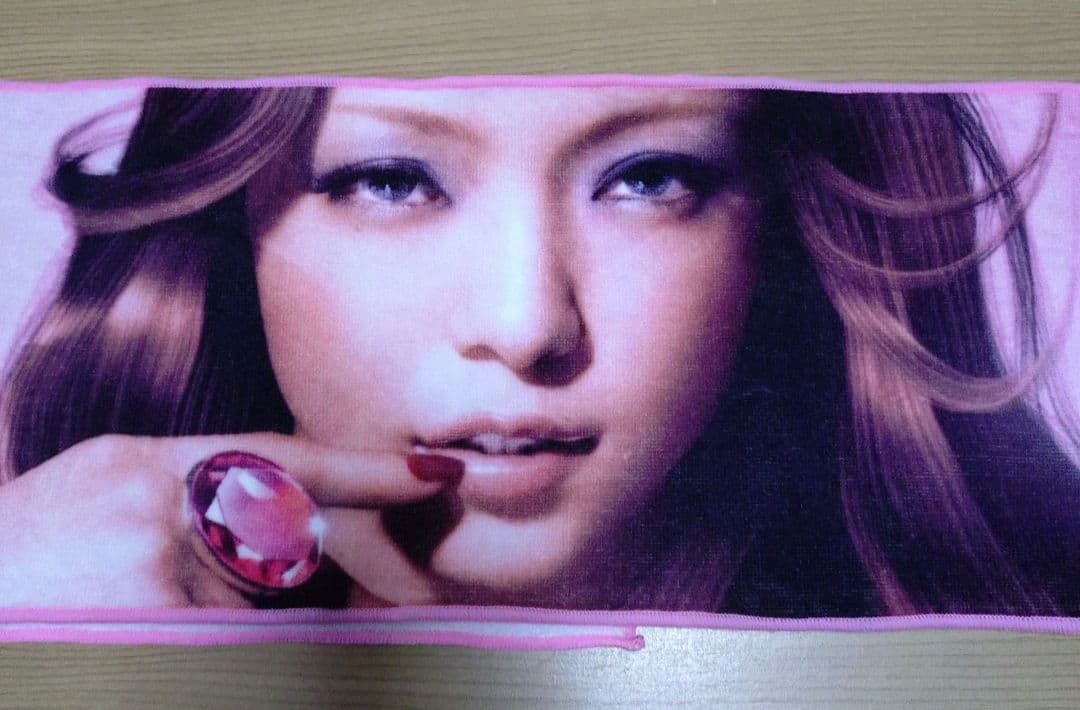 安室奈美恵 BEST FICTION TOUR 2008-2009 公式 タオル