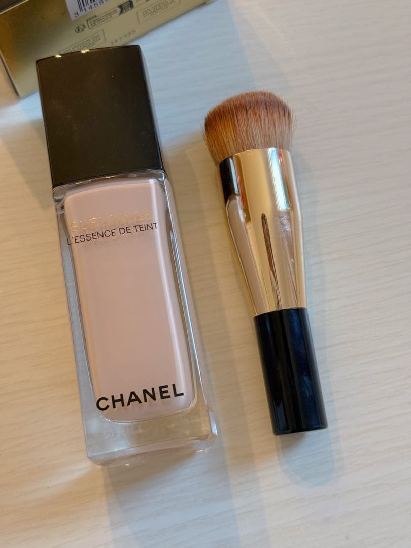 CHANEL シャネル サブリマージュ B20 ブラシ付き