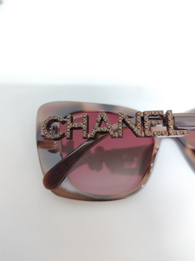 も*わ様 CHANEL ブラウン サングラス　ケース付