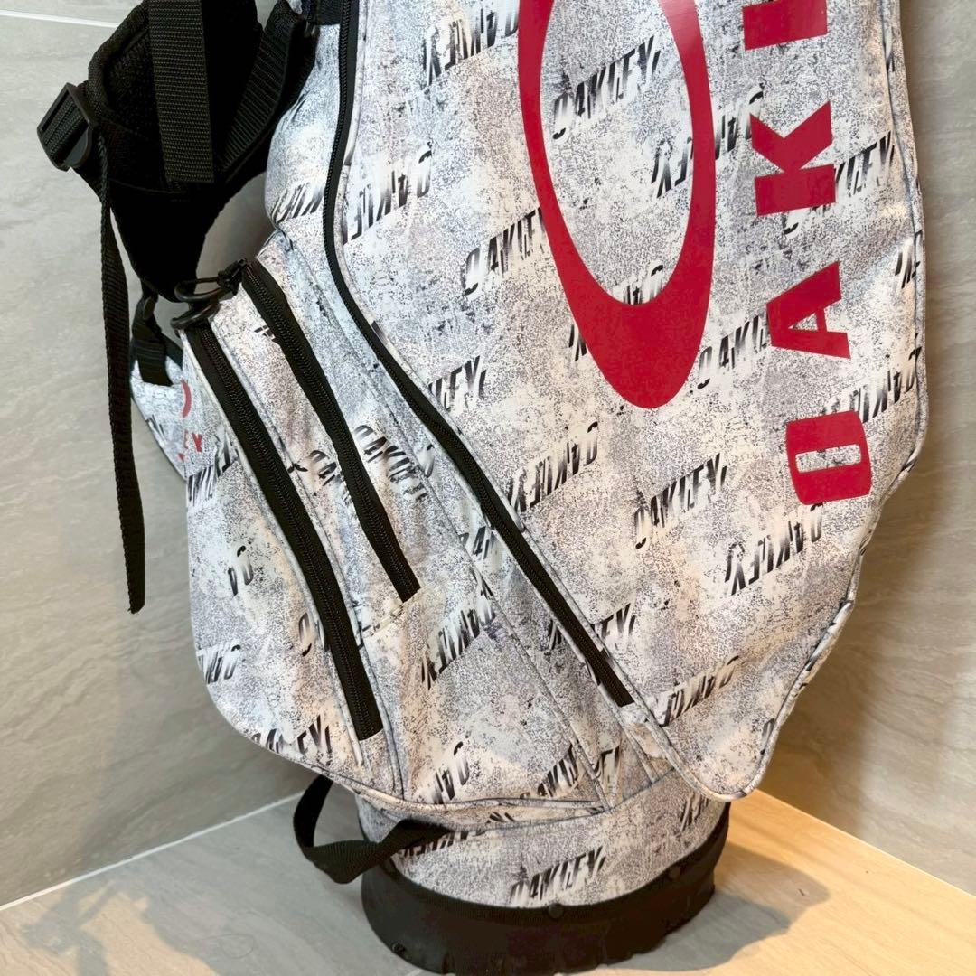 オークリー　プリント柄　キャディバッグ　軽量