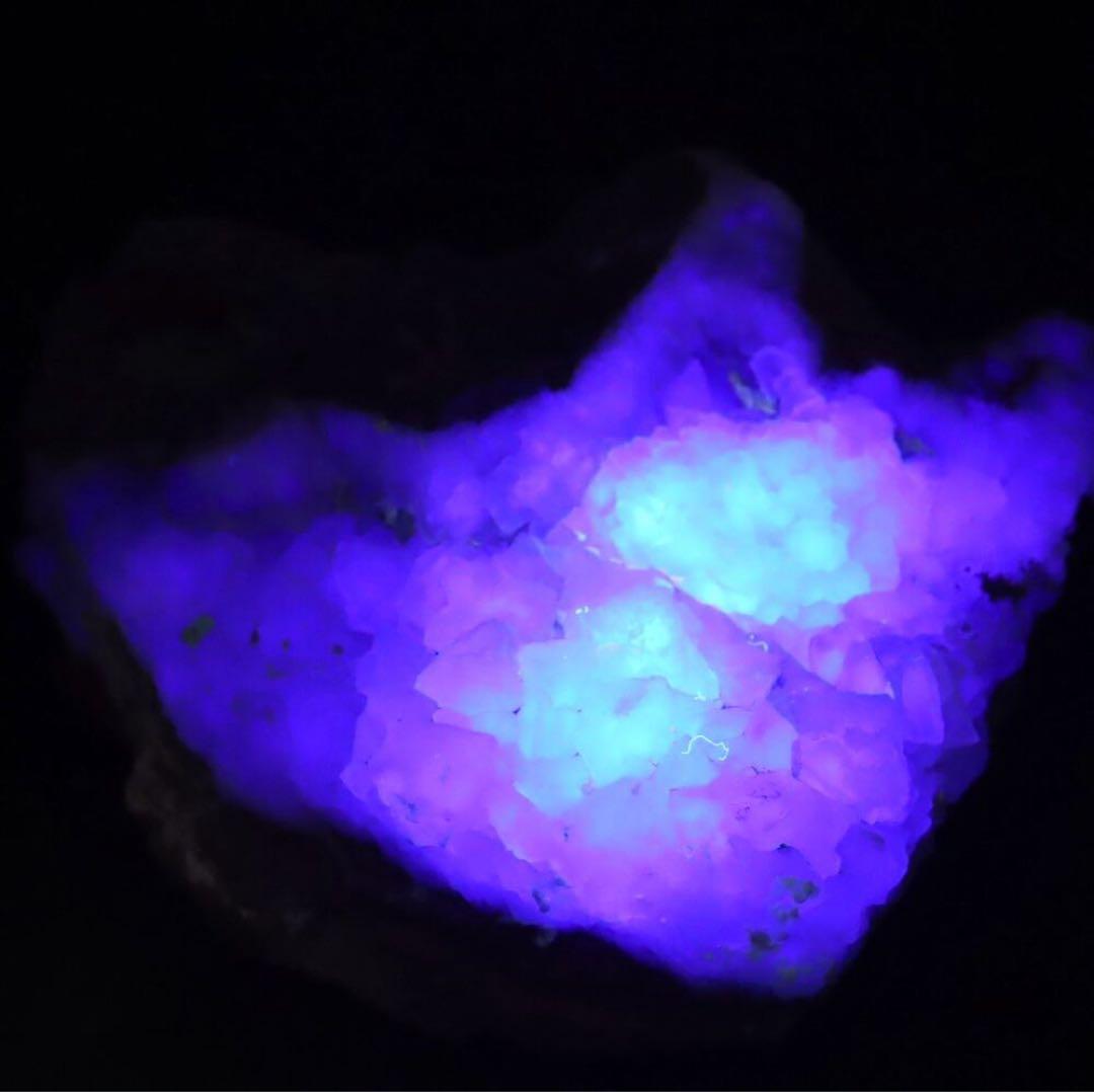 フローライト 蛍石 カリフォルニア産 原石 365.2g FL426 鉱物天然石