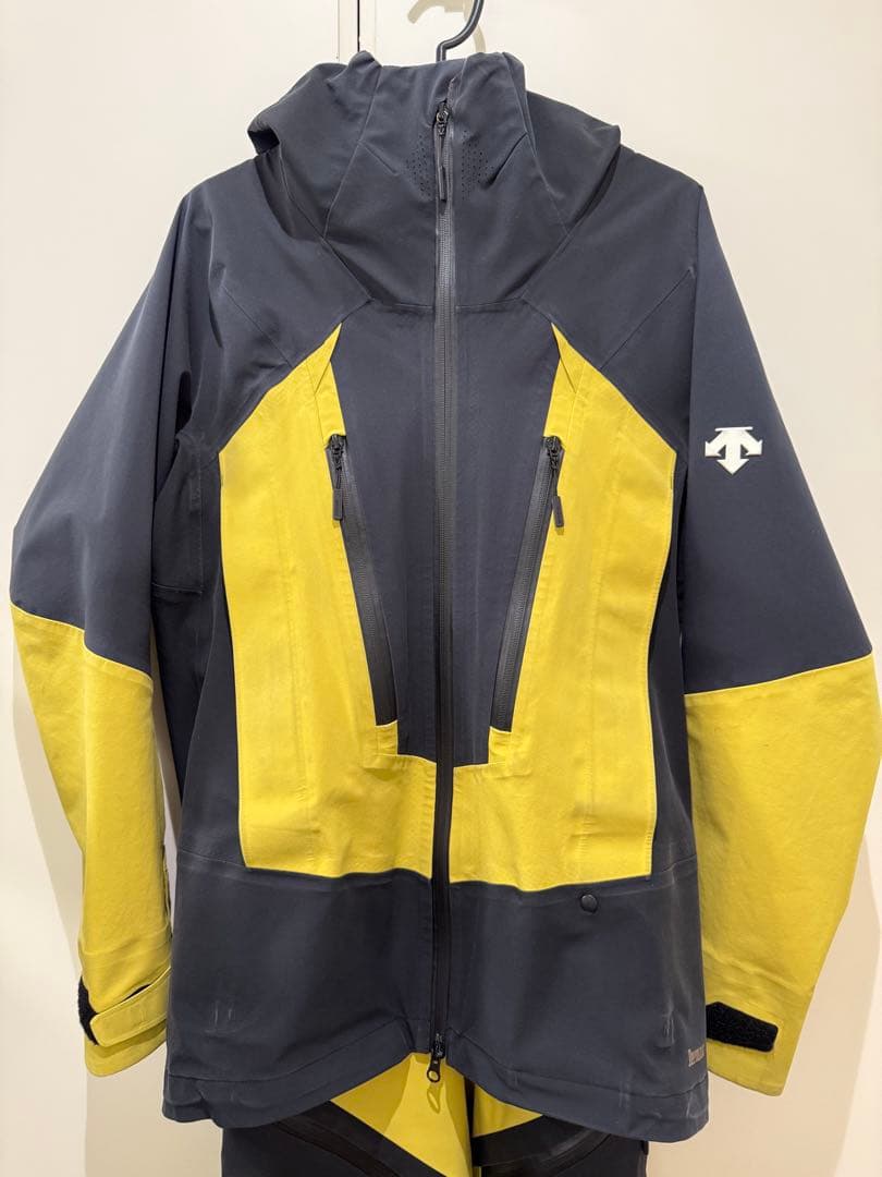 デサント S.I.O スキーウェア上下セット 22-23モデル