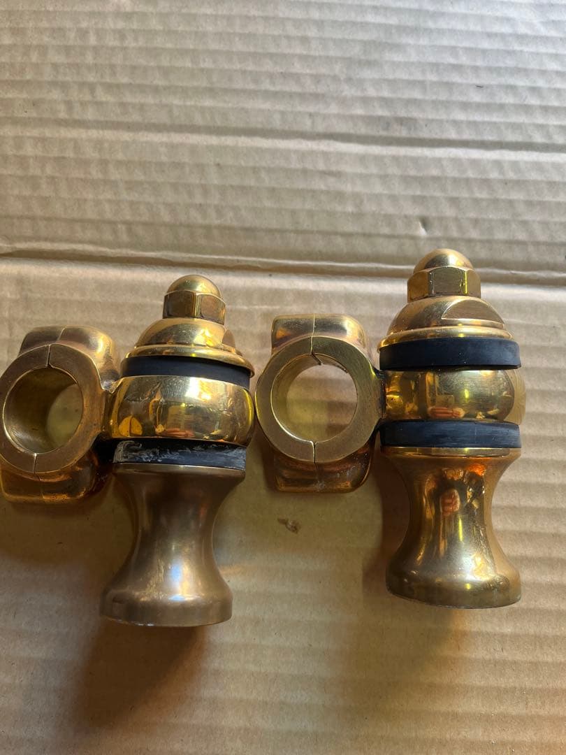 ドッグボーンライザー