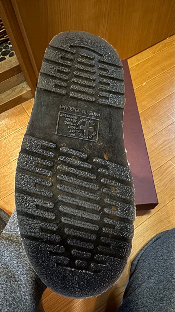 Dr. Martens 花柄サンダル 黒・黄色