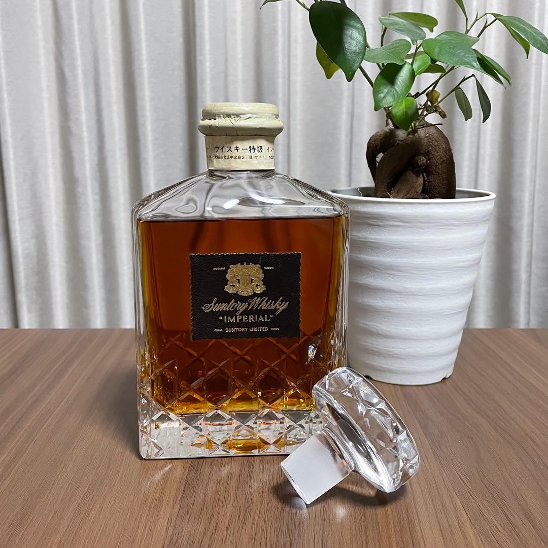 未開栓 サントリー インペリアルウイスキー カガミクリスタル 600ml/43%