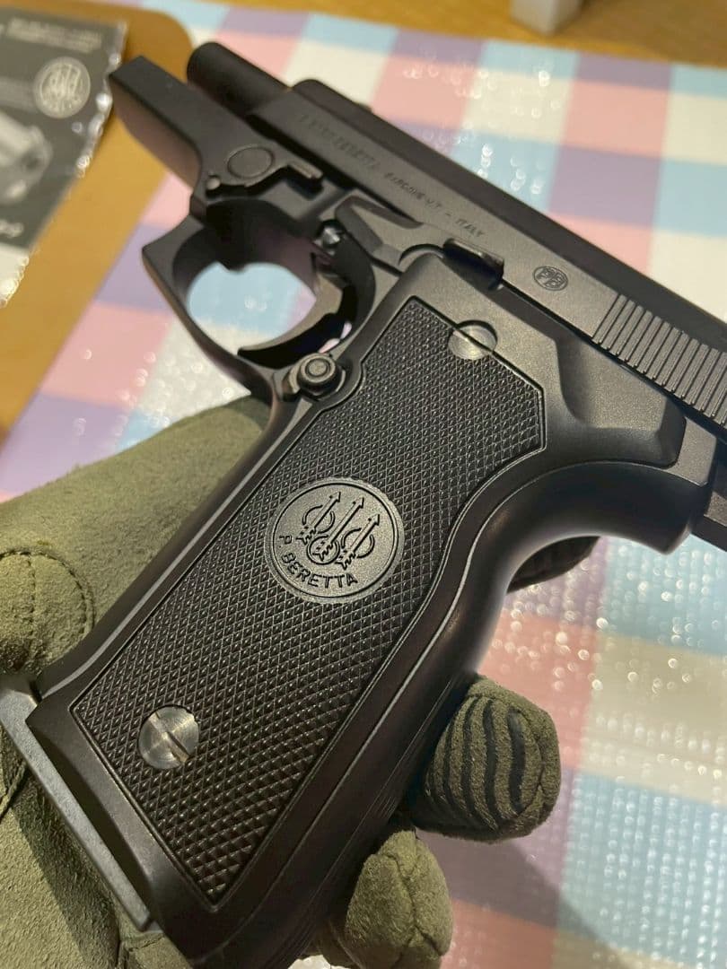 値下げ ベレッタ M8045 クーガーF