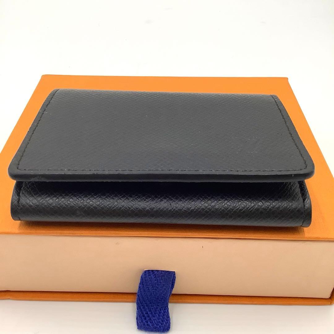 新品未使用 ルイヴィトン タイガ アンヴェロップカルトドゥヴィジット NM 黒