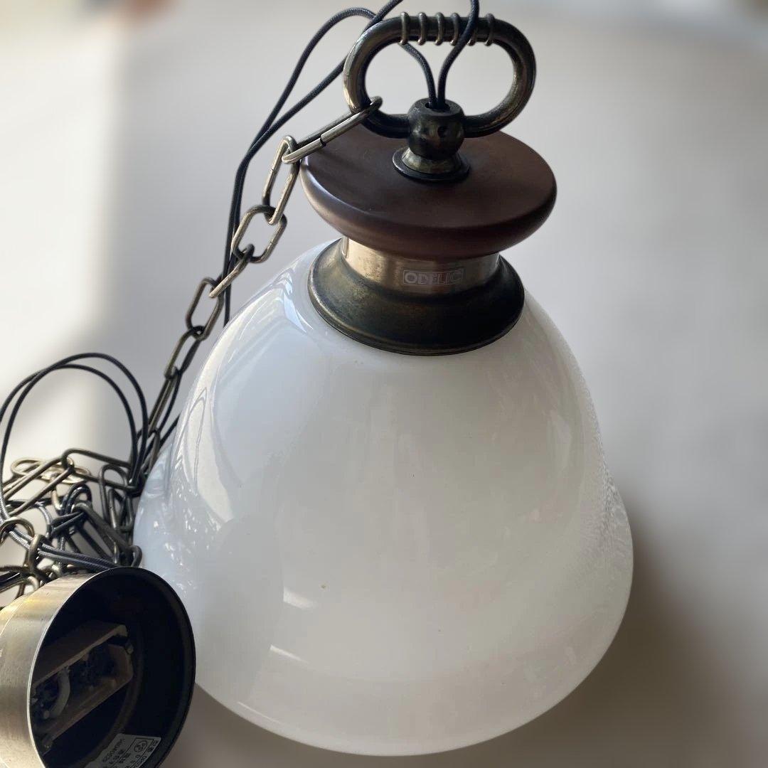 ホワイトガラス ペンダントライト オーデリック D