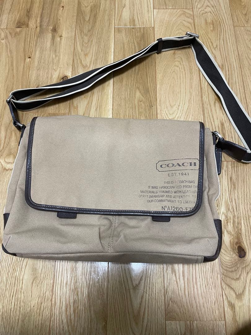 COACH コーチ ショルダーバッグ メッセンジャーバッグ キャンバス ベージュ