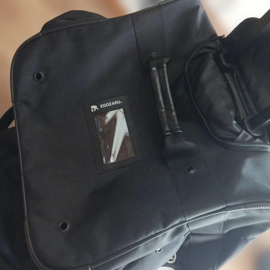 EGOZARU. ブラック ボストンバッグ