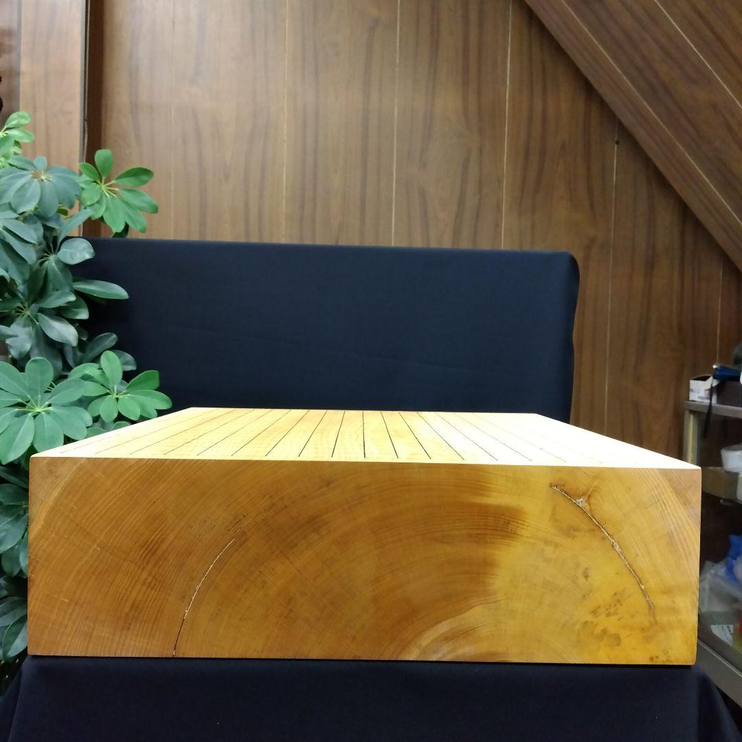 【国産　本榧　4寸碁盤　木表　脚なし】