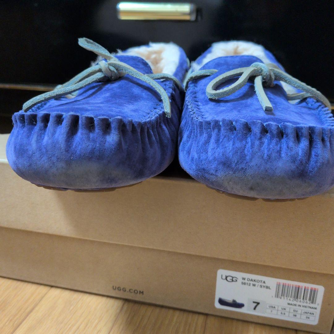 UGG ムートン　モカシンシューズ