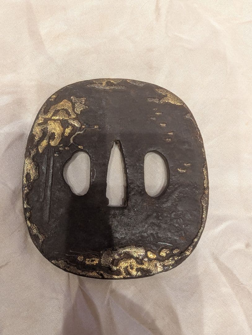 日本刀　鉄　鍔(つば)　鉄地鍔