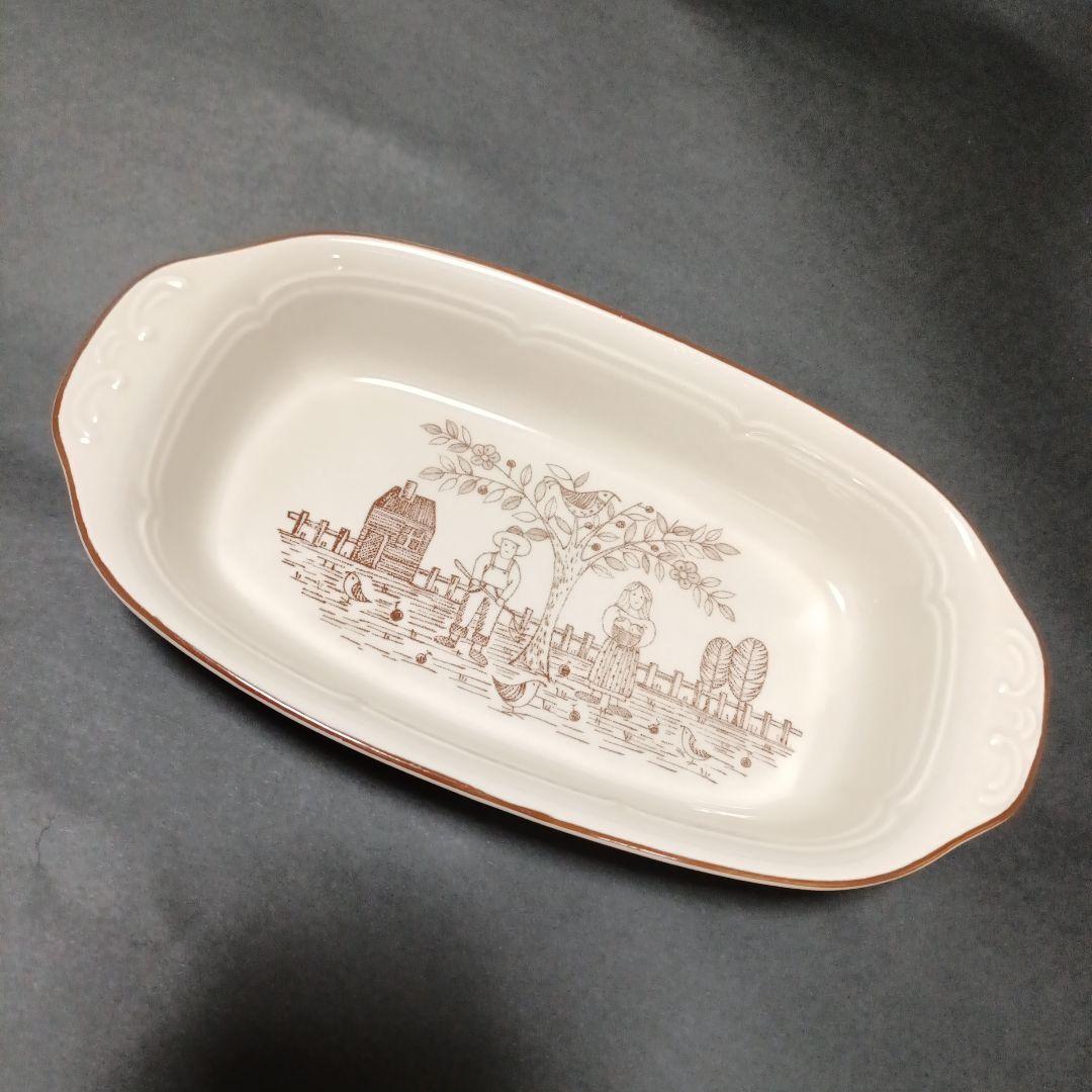 イロコイ社製ビンテージ　骨董品　［ステージコーチ•アット•ジ•イン］のプラッター