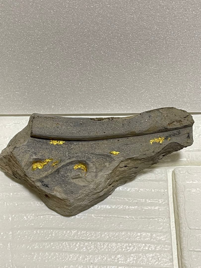 ◎安土城 金箔軒平瓦片・軒丸瓦片 安土桃山 織田信長 古瓦 戦国時代