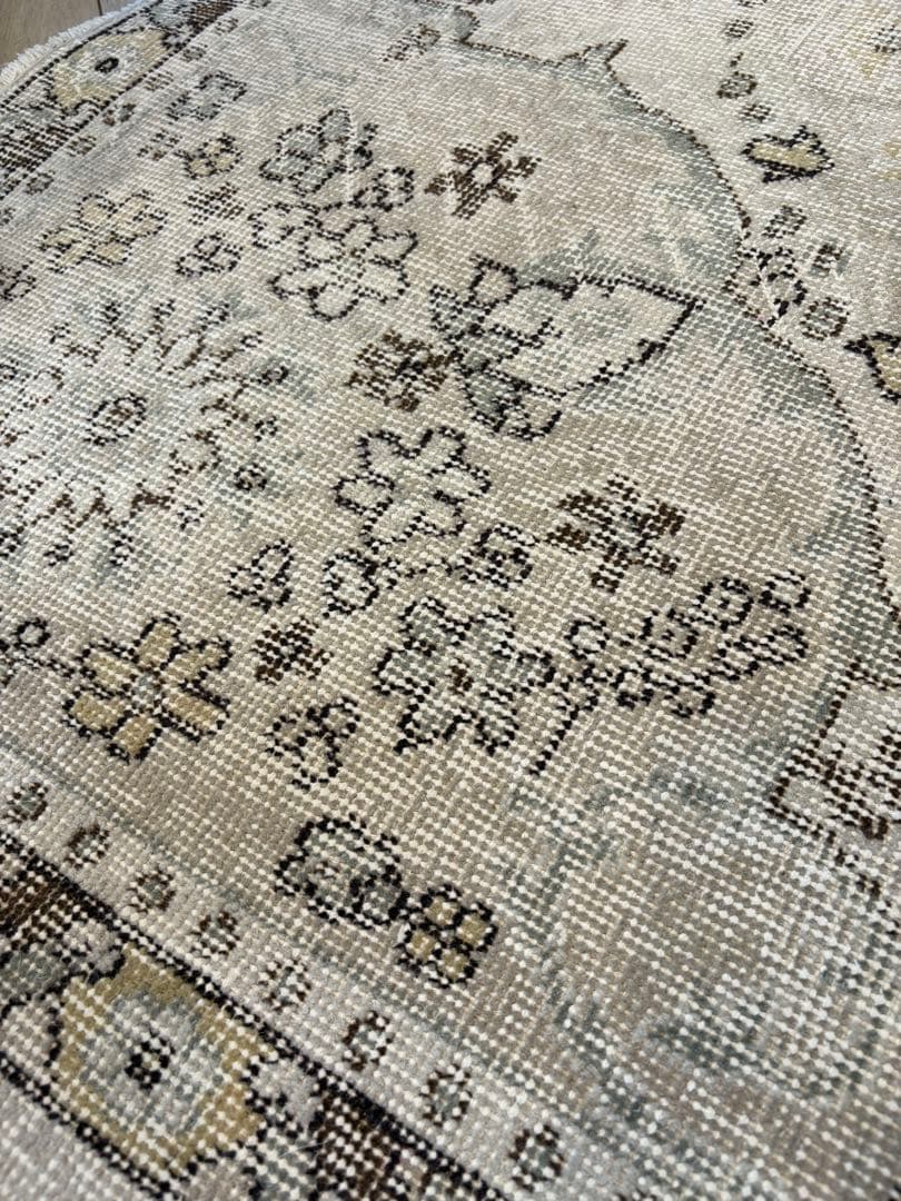 ヴィンテージ トルコラグ　ベージュ