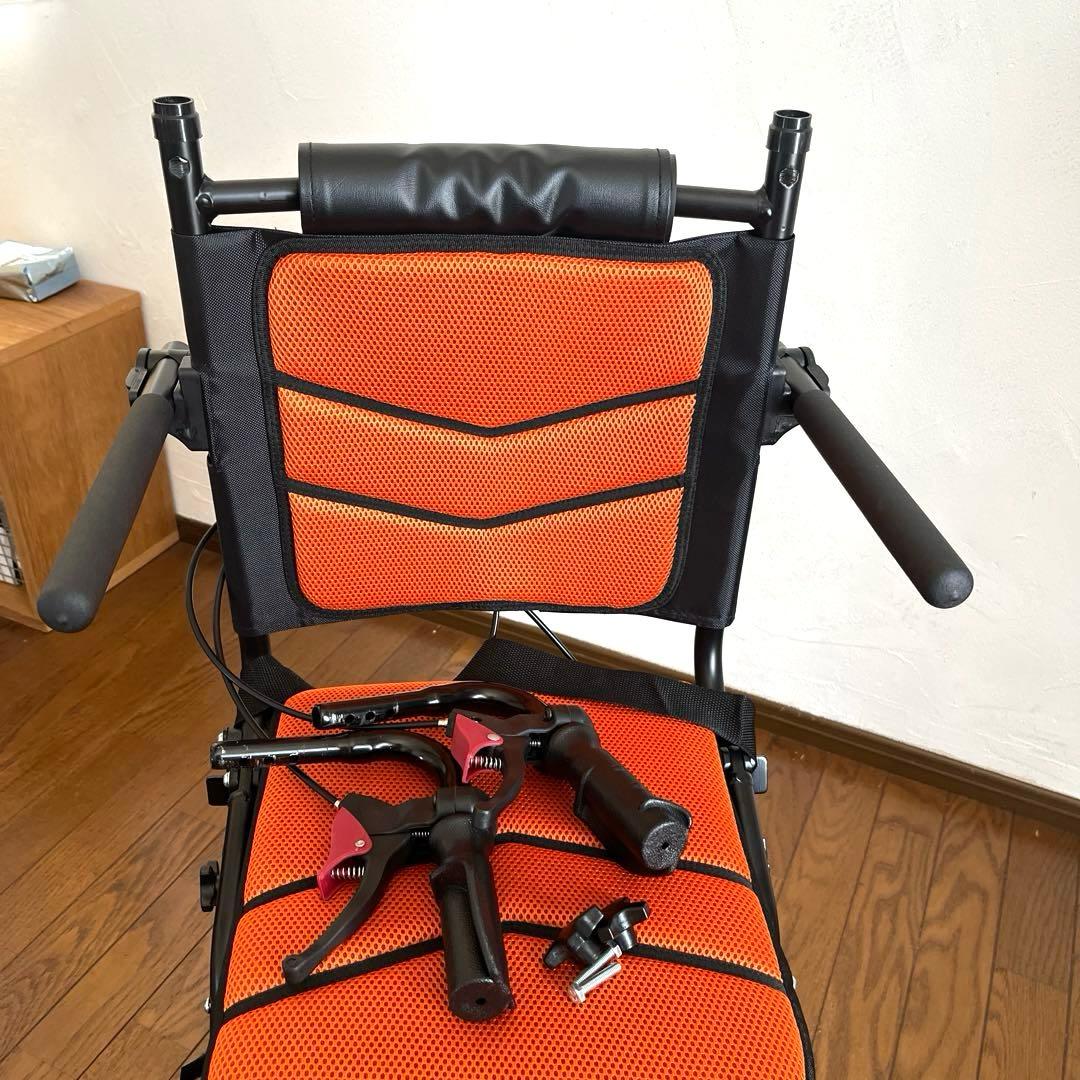 【未使用品】折りたたみ介助車いす　ナイスウェイ10