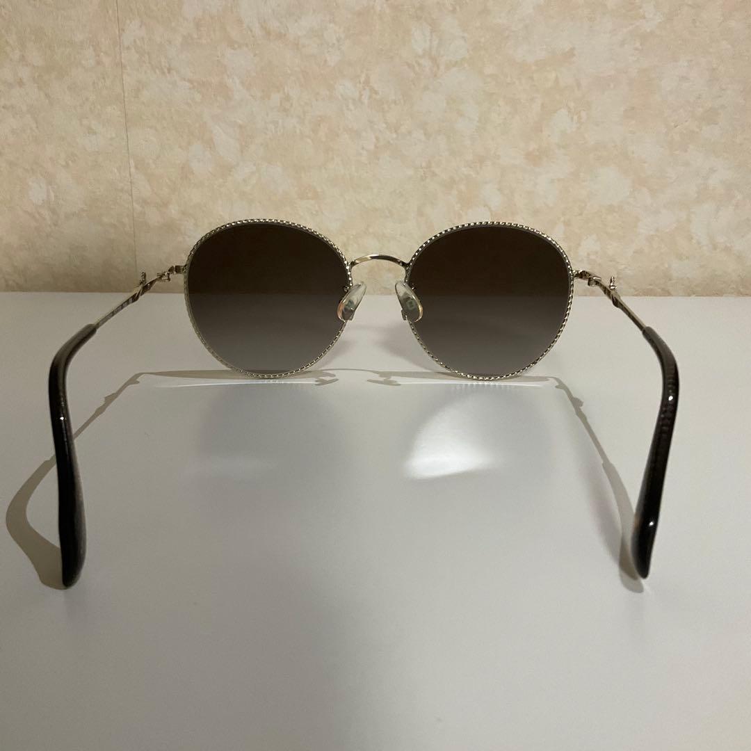 【美品・ケース付】ヴィヴィアンウエストウッド　サングラス