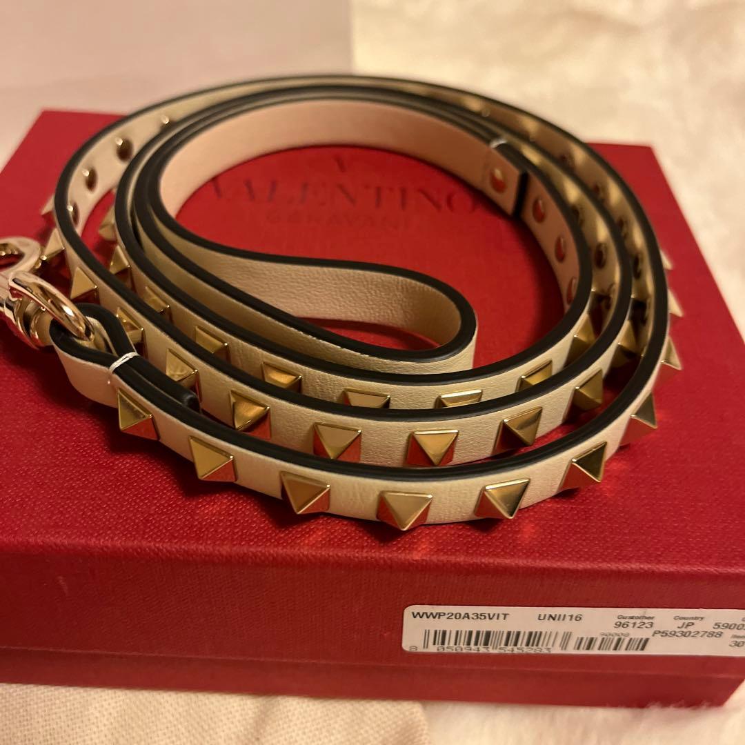 新品　未使用　VALENTINO GARAVANI 犬　リード　ヴァレンティノ