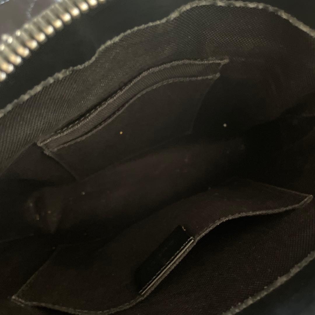 い*ら様 ブラック ショルダーバッグ ジッパーポケット付き