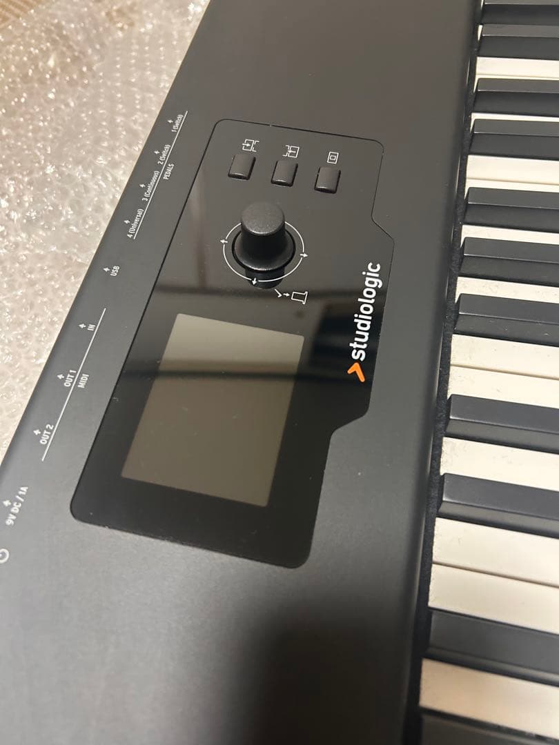 Studio 88 MIDIキーボード 88鍵