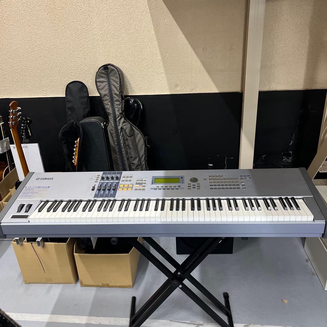 【11380】 YAMAHA MOTIF ES8 シンセサイザー ジャンク品