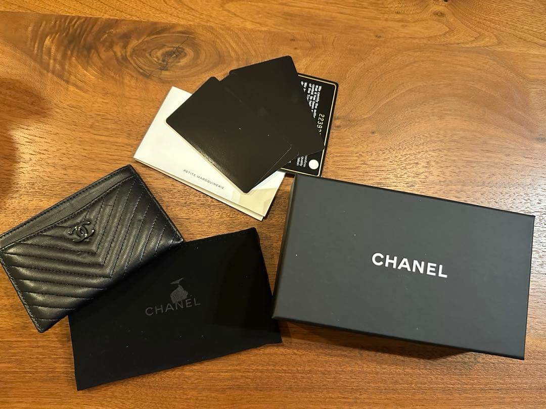シャネル　名刺入れ　カード入れ