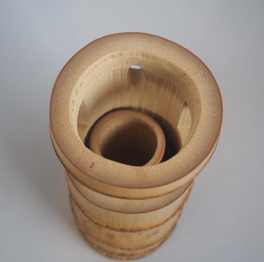 相国寺派管長有馬頼底箱書『竹一重切花入 銘：庵の友』高野宗陵造（共箱）