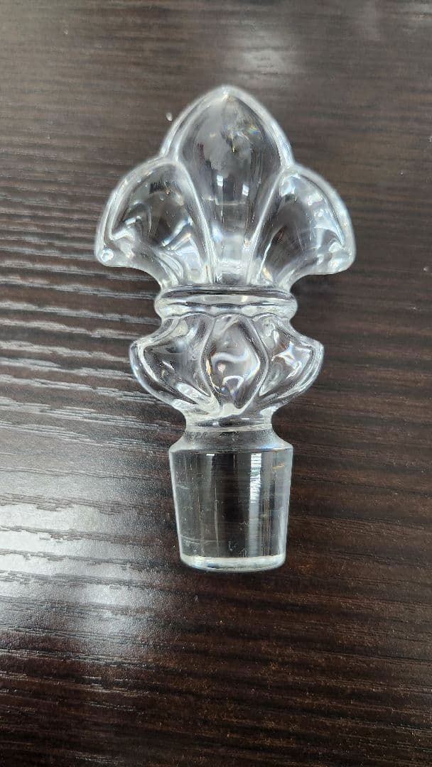 ルイ13世 レミーマルタン　空瓶　箱あり　バカラ