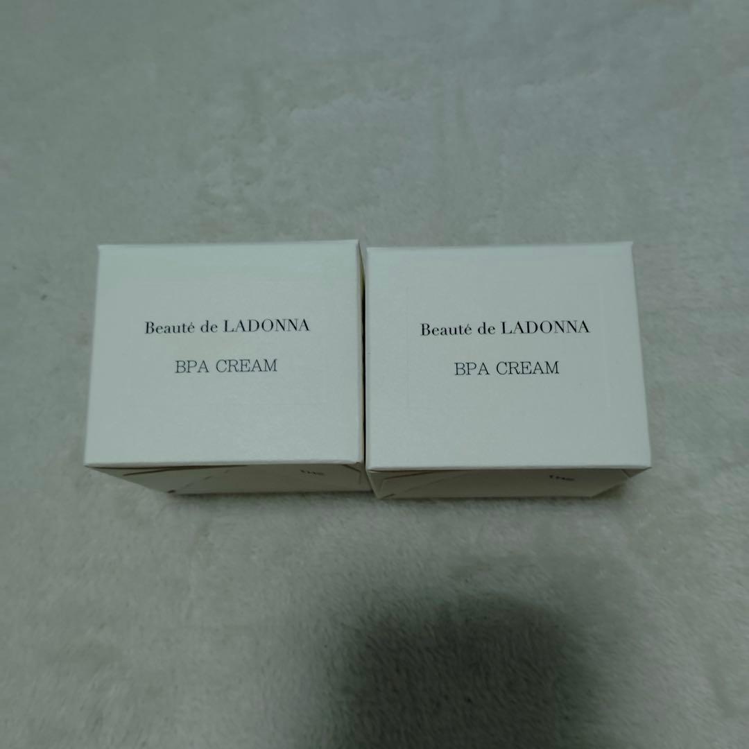 hy4478 Beauté de LADONNA BPA CREAM x2